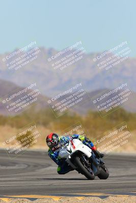 media/Mar-24-2025-Moto Forza (Mon) [[57ce5c5cff]]/1-Advanced Group/Session 3 Turn 5/